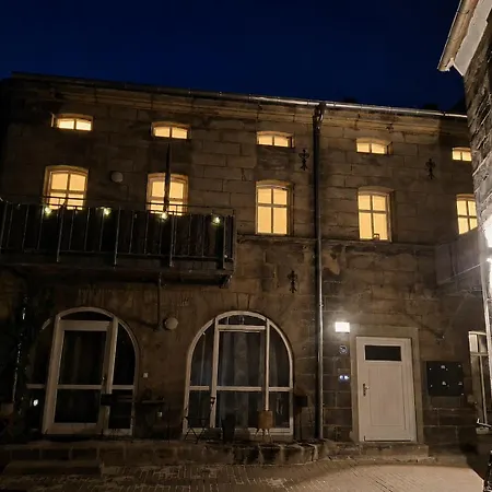 Stilvolle Galeriewohnung Im Herzen Bayreuths